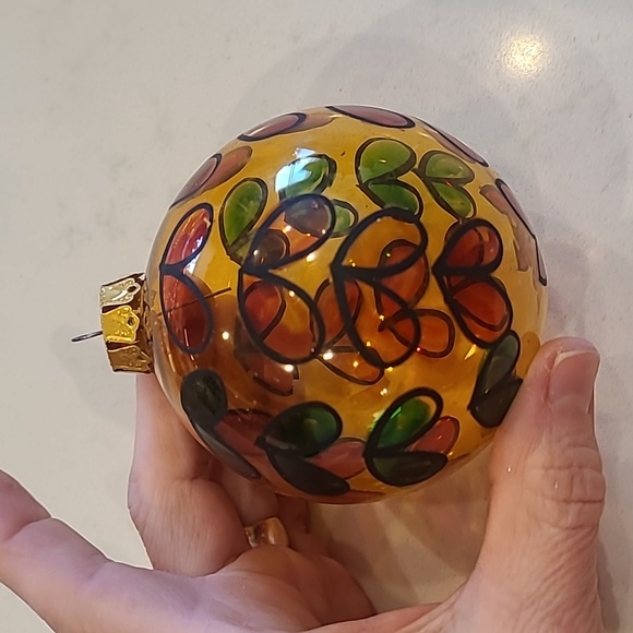 Gorgeous Orange, Red, Green ornament - Picture 2 of 4